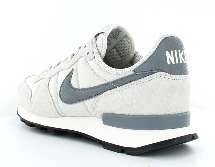 nike internationalist grise femme